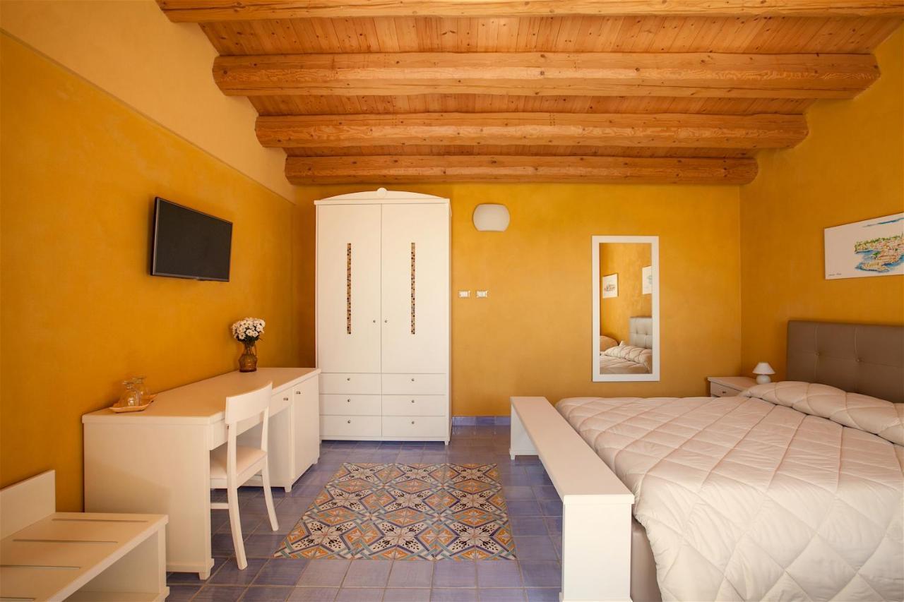 Casale Milocca 4*